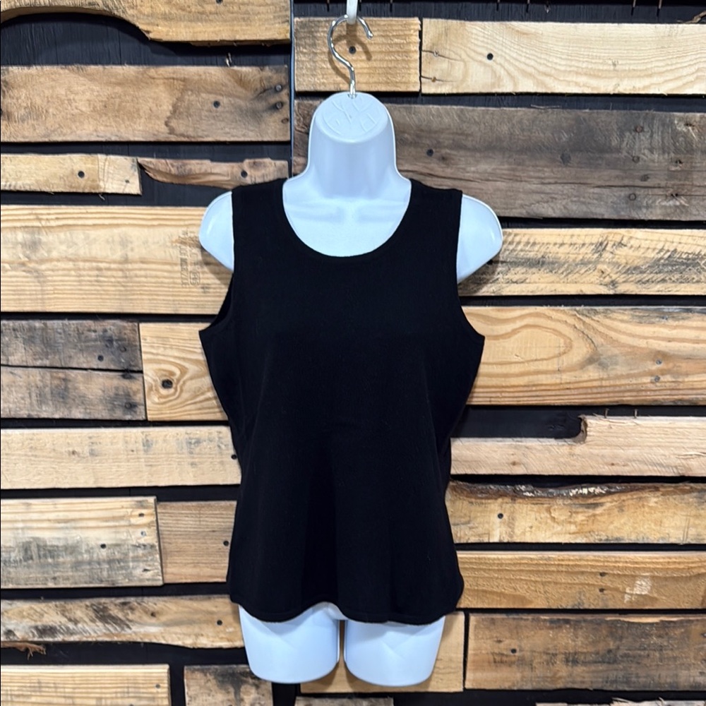 Precious Fibers Cashmere Tank Top
Women Small Black Knit‎ Sleeveless
Scoop Neck